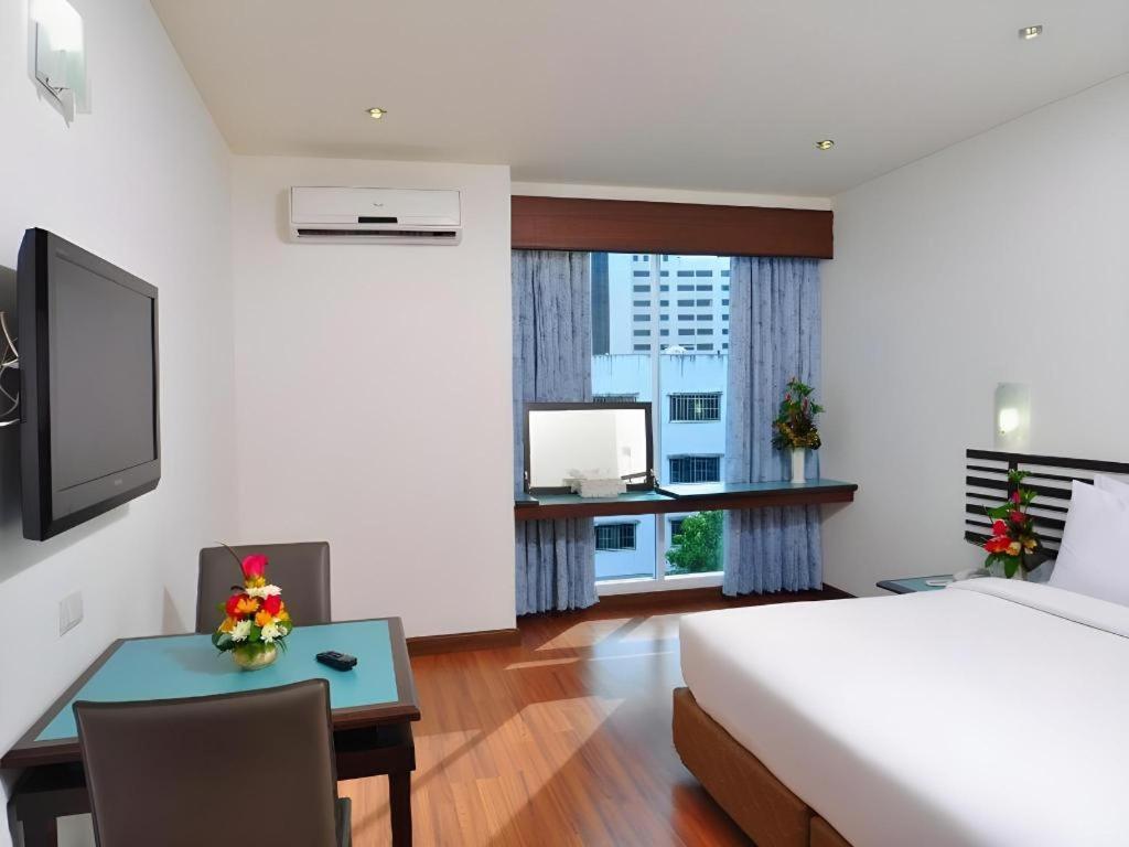 The Color Hotel Hat Yai Esterno foto