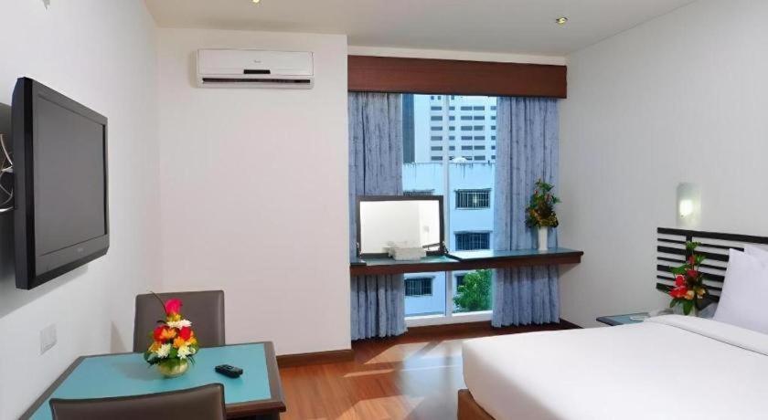 The Color Hotel Hat Yai Esterno foto